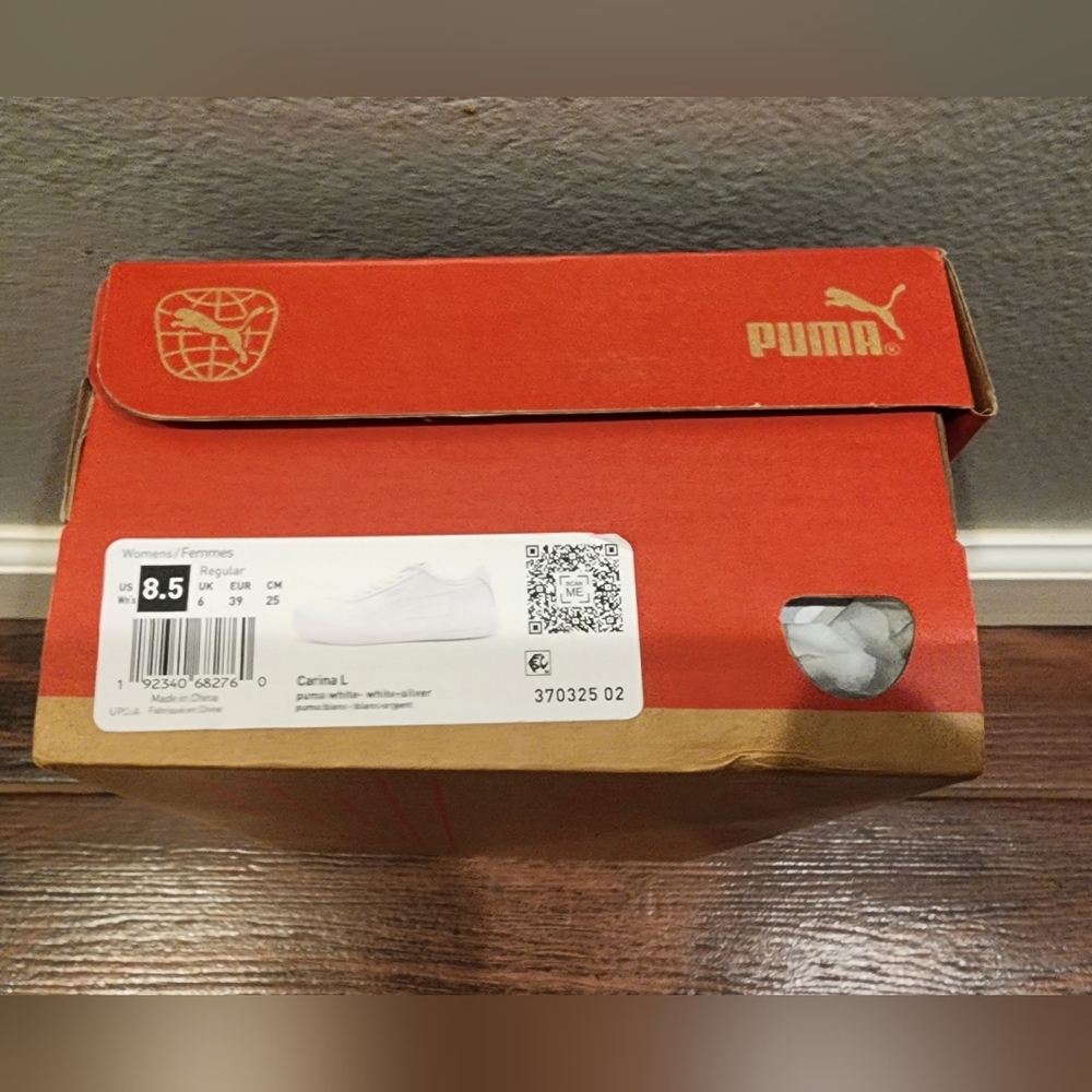 NEW PUMA Carina Sneakers - Size 8.5 - Picture 4 of 4